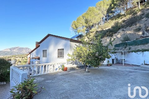 Hus till salu i Abrera, Barcelona, Spanien 4 sovrum, 783 kvm. Nr. 154133 - foto 5