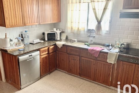 Casa in vendita a La Pobla de Farnals, Valencia, Spagna 9 camere da letto, 280 mq. N° 154130 - foto 15