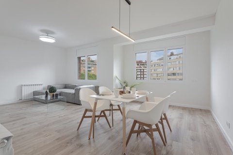 Apartment à vendre Les Corts (L'escala), Girona, Espagne, 4 chambres, 153 m2 No. 139175 - photo 4