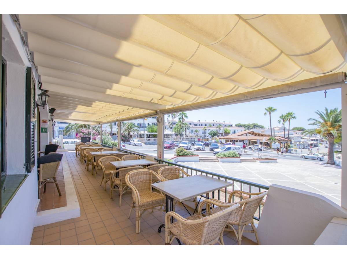 Cafe / restaurant à Cala'n Porter, Menorca, Espagne 104 m2 No. 65465