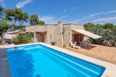 Villa en venta en El Toro, Mallorca, España 3 dormitorios, 124 m2 No. 143458 - foto 1