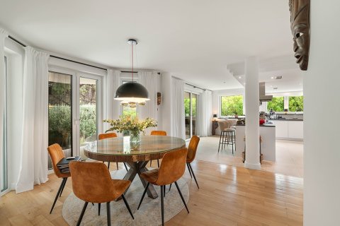 Villa en venta en Costa De La Calma, Mallorca, España 5 dormitorios, 348 m2 No. 143457 - foto 9