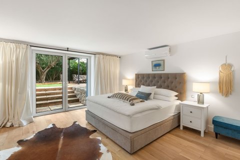 Villa en venta en Costa De La Calma, Mallorca, España 5 dormitorios, 348 m2 No. 143457 - foto 17