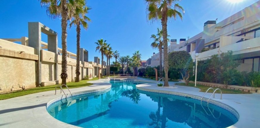 Dzīvoklis La Mata, Alicante, Spānijā 2 istabas, 67 m2 Nr. 194258