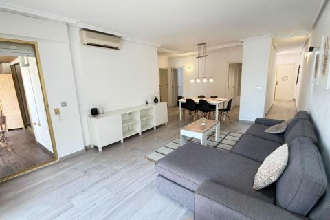 Wohnung zum Verkauf in Torrevieja, Alicante, Spanien 3 Schlafzimmer, 114 m2 Nr. 194259 - Foto 2