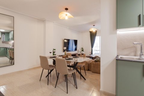 Wohnung zum Verkauf in Torrevieja, Alicante, Spanien 3 Schlafzimmer, 84 m2 Nr. 194255 - Foto 10