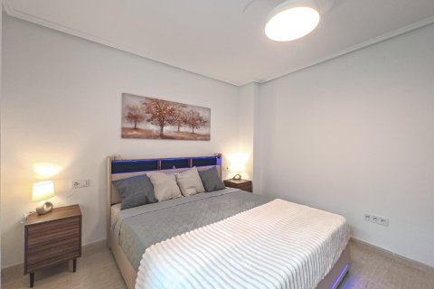 Wohnung zum Verkauf in Torrevieja, Alicante, Spanien 3 Schlafzimmer, 84 m2 Nr. 194255 - Foto 20