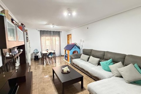Wohnung zum Verkauf in Benijofar, Alicante, Spanien 3 Schlafzimmer, 120 m2 Nr. 194261 - Foto 1