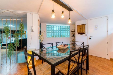Kaupunkipientalo myytävänä Torrevieja, Alicante, Espanja, 3 makuuhuonetta, 257 m2 No. 194256 - kuva 8
