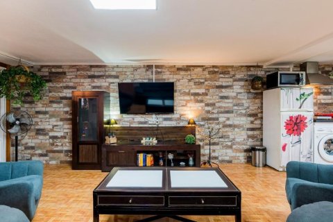 Kaupunkipientalo myytävänä Torrevieja, Alicante, Espanja, 3 makuuhuonetta, 257 m2 No. 194256 - kuva 3