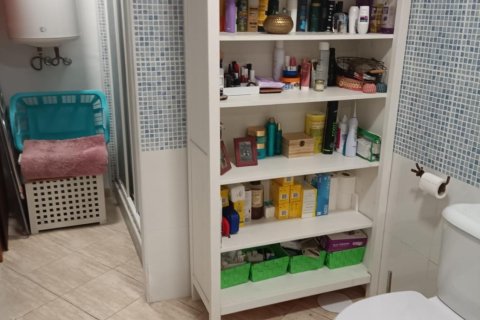 Kaupunkipientalo myytävänä Torrevieja, Alicante, Espanja, 3 makuuhuonetta, 257 m2 No. 194256 - kuva 25