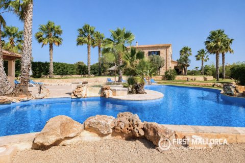 Finca in Santanyi, Mallorca, Spain 4 bedrooms, 388 sq.m. No. 178130