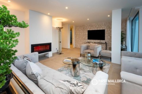 Huvila myytävänä Costa D'en Blanes, Mallorca, Espanja, 4 makuuhuonetta, 372 m2 No. 178131 - kuva 9