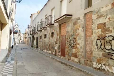 Commercial property for sale in Arenys de Munt, Barcelona, Spain 616 sq.m. No. 167185 - photo 3