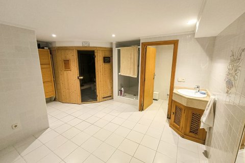 Villa till salu i Alcudia, Mallorca, Spanien 5 sovrum, 445 kvm. Nr. 148203 - foto 27