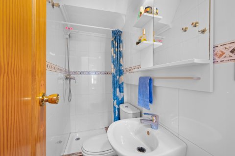 Villa en venta en Torrevieja, Alicante, España 3 dormitorios, 100 m2 No. 140159 - foto 13