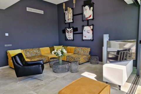 Villa for sale in Rojales, Alicante, Spain 3 bedrooms,  No. 140163 - photo 6