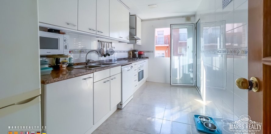 Apartament w Palafolls, Barcelona, Hiszpania 3 sypialnie, 184 mkw. nr 140161