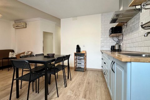 Apartment for rent Alicante, Spain 2 bedrooms, 90 sq.m. No. 109183 - photo 9