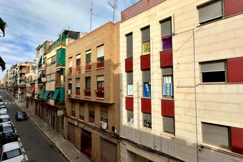 Apartment for rent Alicante, Spain 2 bedrooms, 90 sq.m. No. 109183 - photo 27
