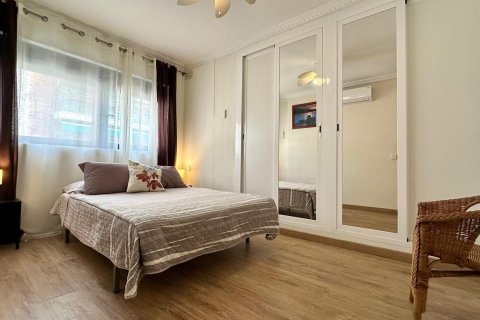 Apartment for rent Alicante, Spain 2 bedrooms, 90 sq.m. No. 109183 - photo 22