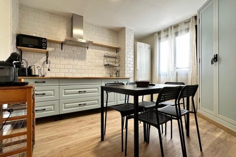 Apartment for rent Alicante, Spain 2 bedrooms, 90 sq.m. No. 109183 - photo 1