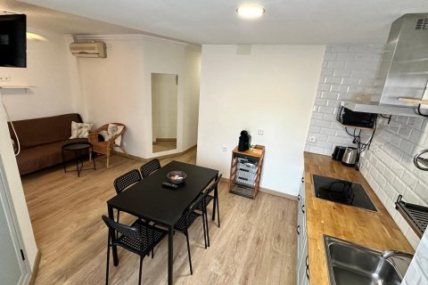 Apartment for rent Alicante, Spain 2 bedrooms, 90 sq.m. No. 109183 - photo 7