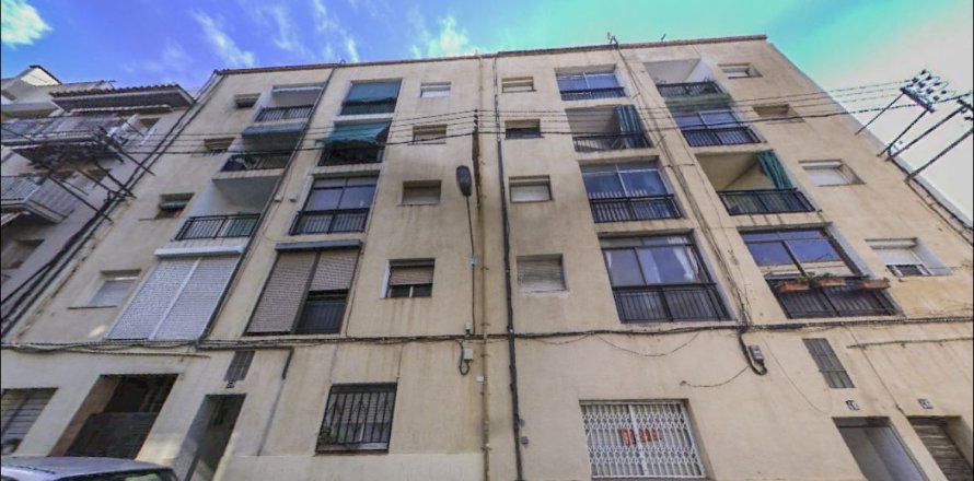 Lägenhet i Mataro, Barcelona, Spanien 3 sovrum, 82 kvm. Nr. 193833