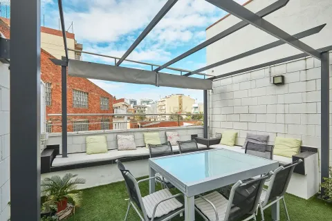 Сasa en venta en Terrassa, Barcelona, España 5 dormitorios, 216 m2 No. 193834 - foto 3
