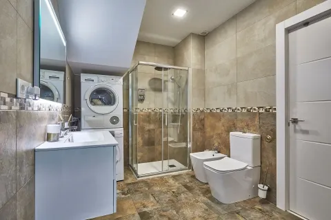 Сasa en venta en Terrassa, Barcelona, España 5 dormitorios, 216 m2 No. 193834 - foto 29
