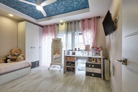 Сasa en venta en Terrassa, Barcelona, España 5 dormitorios, 216 m2 No. 193834 - foto 20