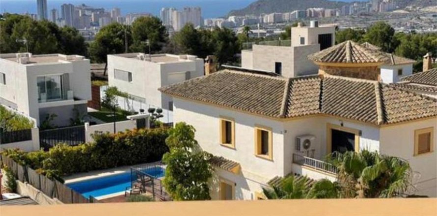 Квартира в Финестрат, Аликанте, Испания 3 спальни, 163м2 №142715