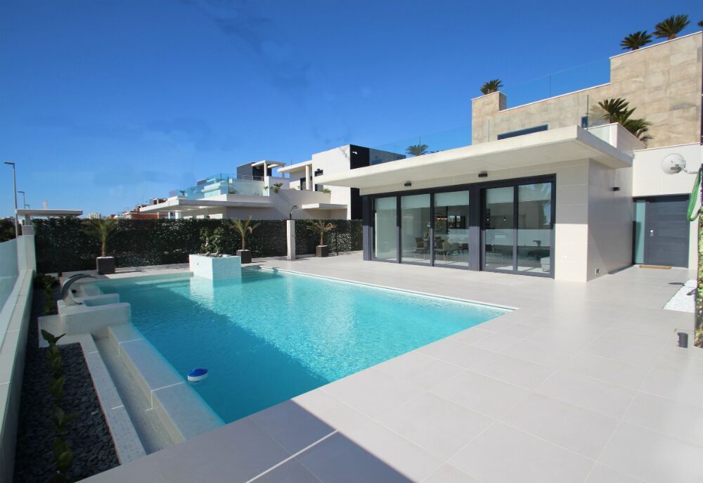 Villa San Miguel de Salinas, Alicante, Spānijā 3 istabas,  Nr. 81074