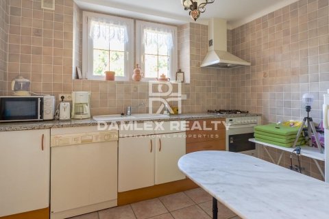 Huvila myytävänä Sant Feliu de Guixols, Girona, Espanja, 9 makuuhuonetta, 700 m2 No. 176690 - kuva 25