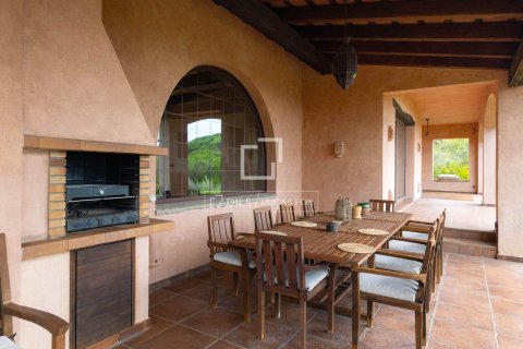 Villa for sale in Sant Pol de Mar, Barcelona, Spain 4 bedrooms, 641 sq.m. No. 150667 - photo 6