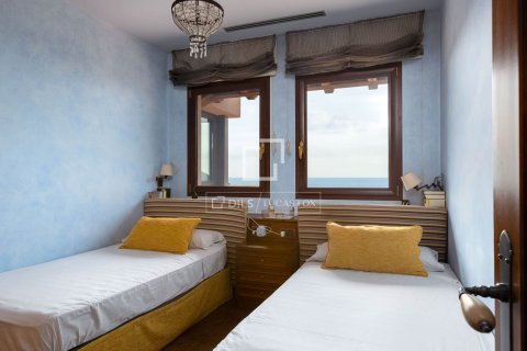 Villa for sale in Sant Pol de Mar, Barcelona, Spain 4 bedrooms, 641 sq.m. No. 150667 - photo 26