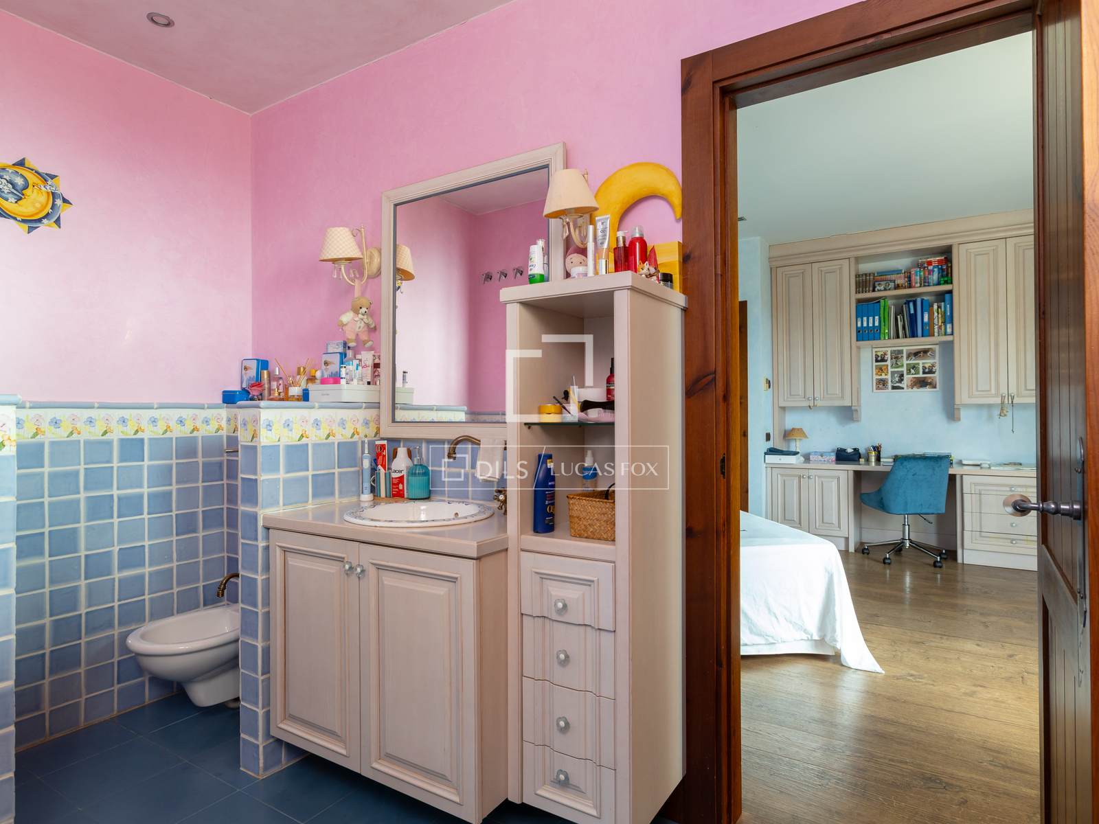 Villa en Sant Pol de Mar, Barcelona, España 4 dormitorios, 641 m2 No. 150667
