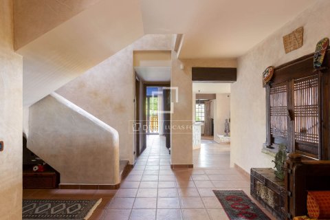 Villa for sale in Sant Pol de Mar, Barcelona, Spain 4 bedrooms, 641 sq.m. No. 150667 - photo 13