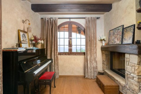 Villa for sale in Sant Pol de Mar, Barcelona, Spain 4 bedrooms, 641 sq.m. No. 150667 - photo 27