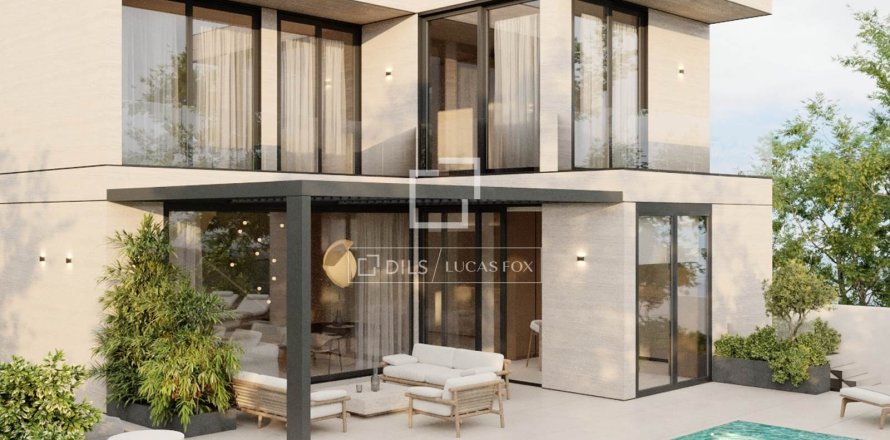 Villa in Vilassar de Dalt, Barcelona, Spain 4 bedrooms, 308 sq.m. No. 150670