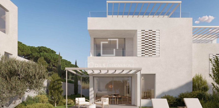 Villa in Caldes d'Estrac, Barcelona, Spain 4 bedrooms, 275 sq.m. No. 150665