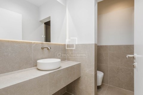 Apartamento en venta en Barcelona, España 3 dormitorios, 84 m2 No. 150668 - foto 18