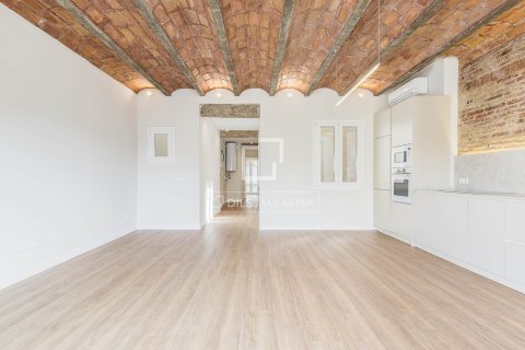 Apartamento en venta en Barcelona, España 3 dormitorios, 84 m2 No. 150668 - foto 10