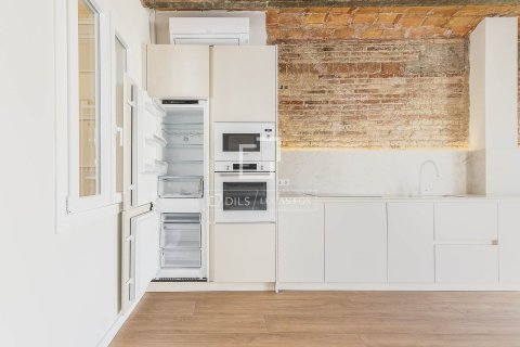 Apartamento en venta en Barcelona, España 3 dormitorios, 84 m2 No. 150668 - foto 11