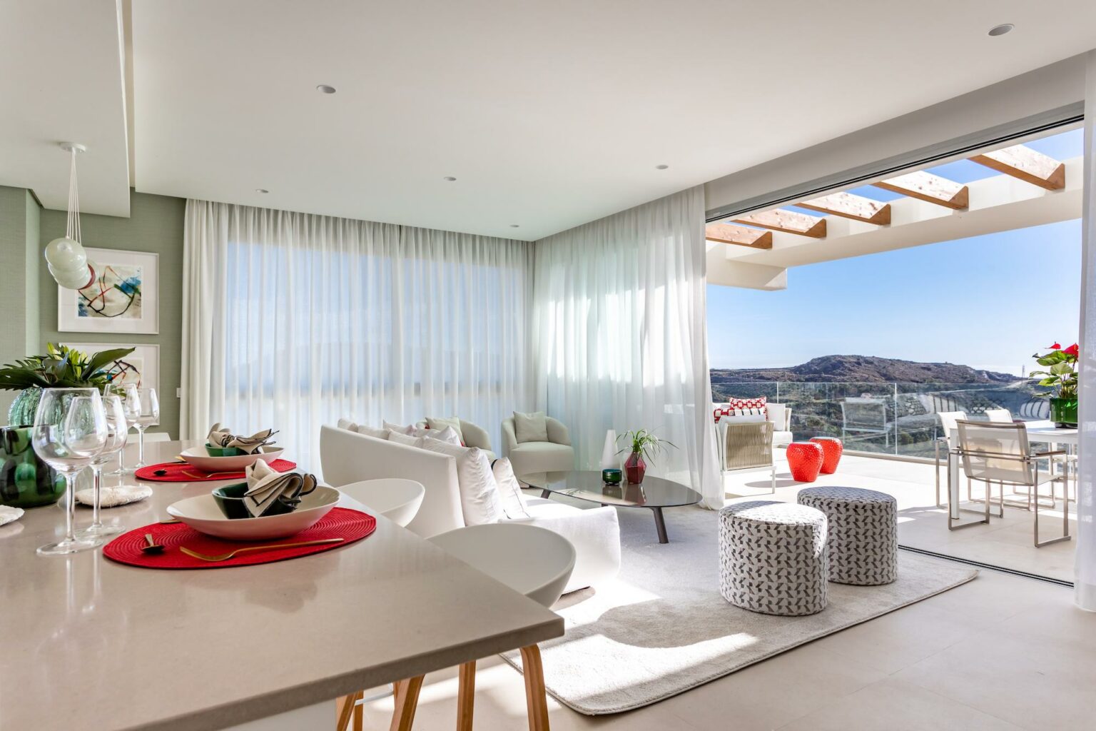 Huoneisto Benahavis, Malaga, Espanja 3 makuuhuonetta, 281 m2 No. 136015