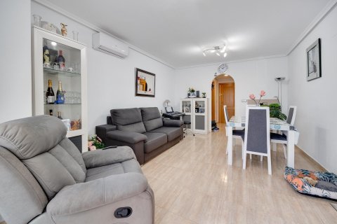 Appartamento in vendita a Torrevieja, Alicante, Spagna 2 camere da letto, 80 mq. N° 177527 - foto 4