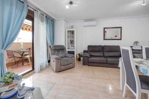 Appartamento in vendita a Torrevieja, Alicante, Spagna 2 camere da letto, 80 mq. N° 177527 - foto 3
