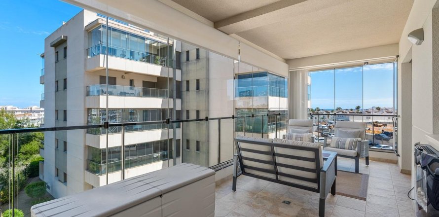 Appartamento a San Miguel de Salinas, Alicante, Spagna 2 camere da letto, 72 mq. N° 177526