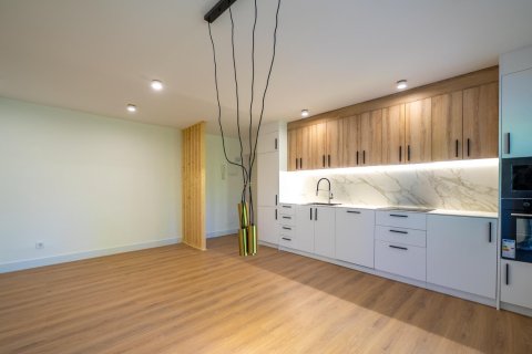 Dzīvoklis pārdošanā Fuenlabrada, Madrid, Spānijā 1 istaba, 84 m2 Nr. 177528 - attēls 8