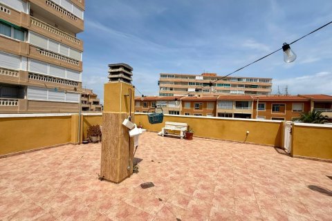 Продажа пентхауса в Ла Мата, Аликанте, Испания 4 спальни, 60м2 №177524 - фото 9